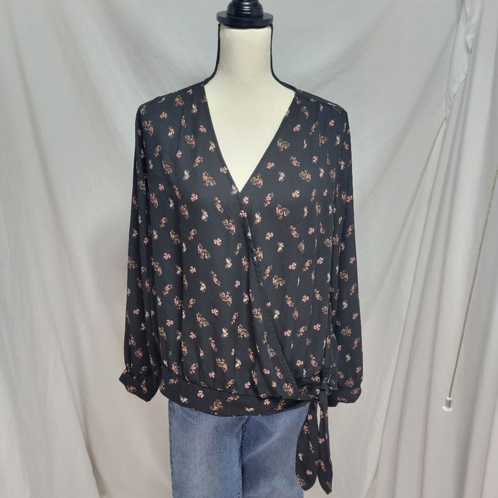 Krazy Kat black sheer floral wrap front blouse, snap front closure & tie, size L
